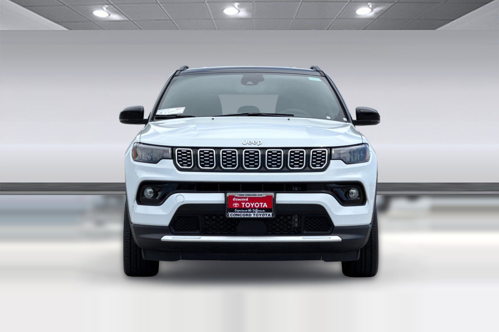 Used 2025 Jeep Compass Limited AWD/4WD image 6