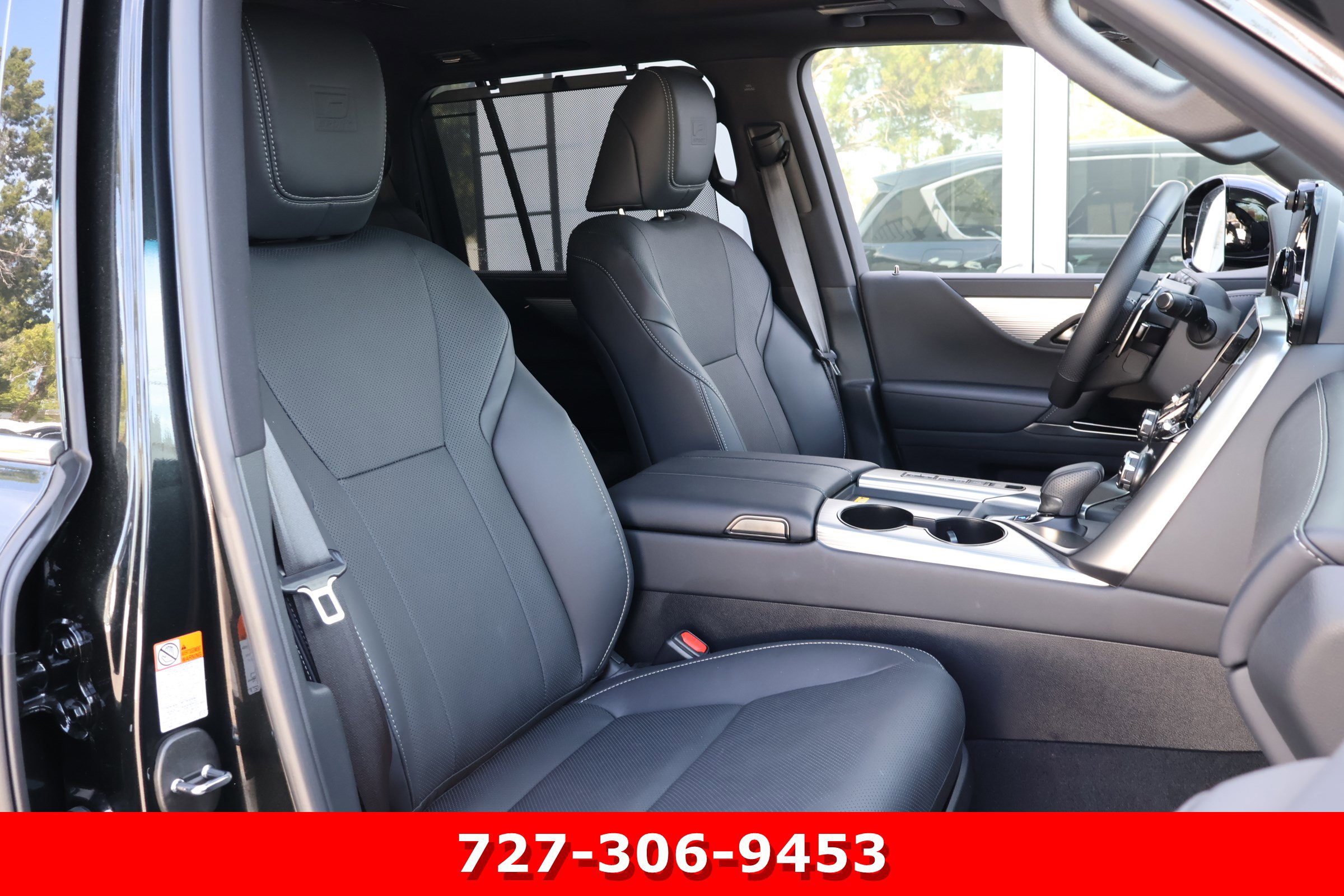 Used 2025 Lexus LX 700h F Sport AWD/4WD image 24