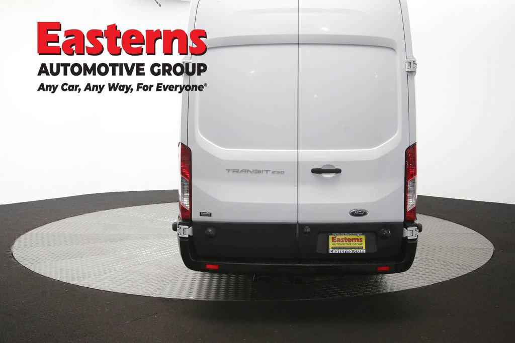 Used 2017 Ford Transit 250 148 High Roof Extended RWD image 35