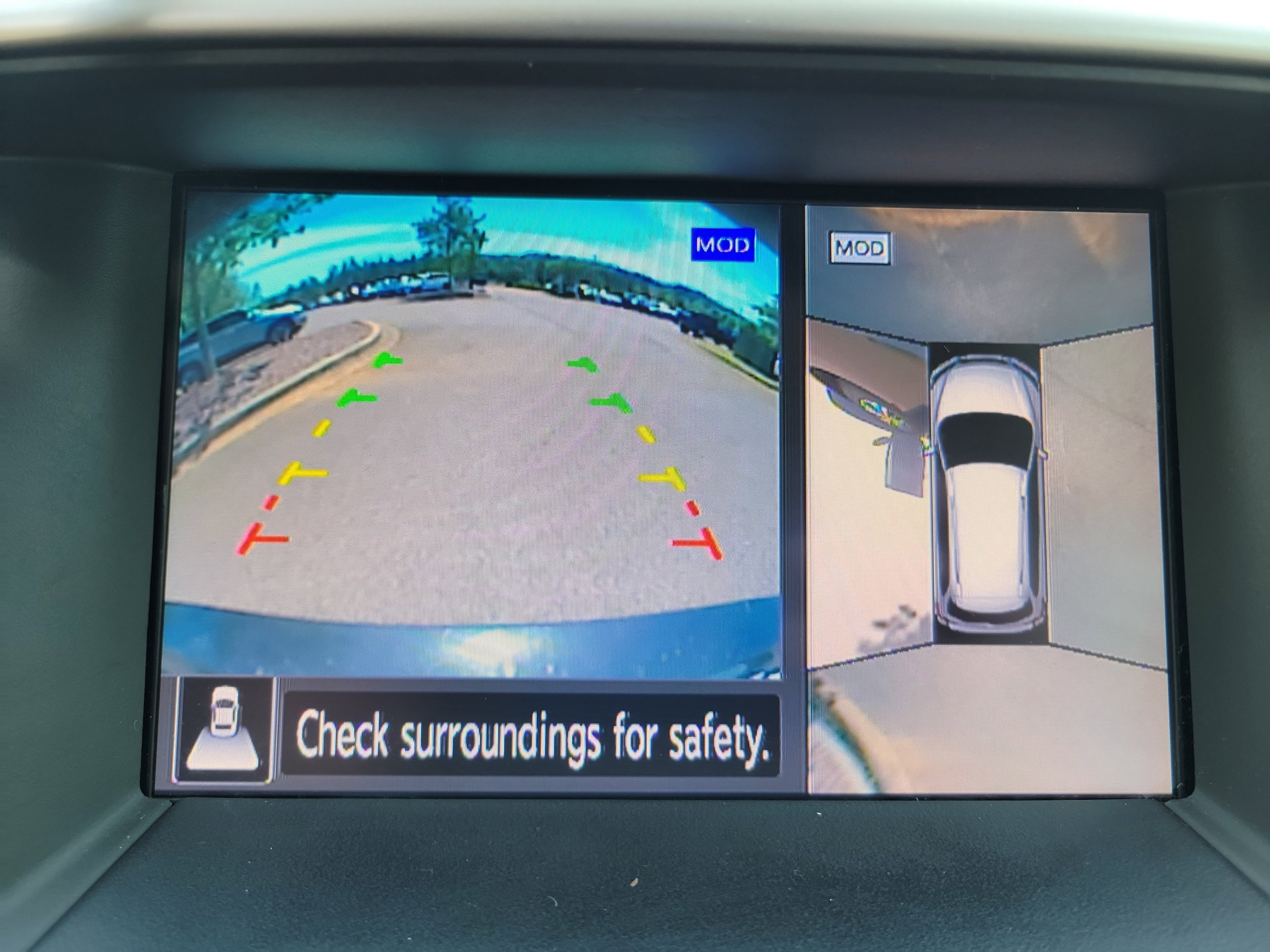 Used 2018 Nissan Pathfinder SL FWD image 11