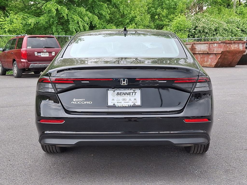 Used 2025 Honda Accord SE image 5
