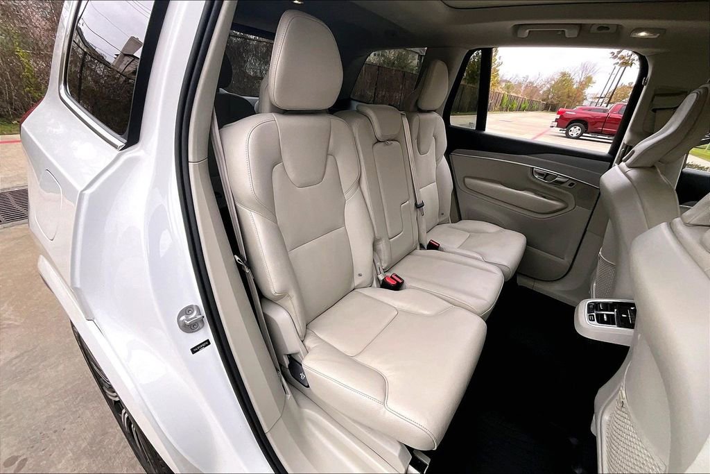 Used 2023 Volvo XC90 B5 Core w/ Climate Package image 35