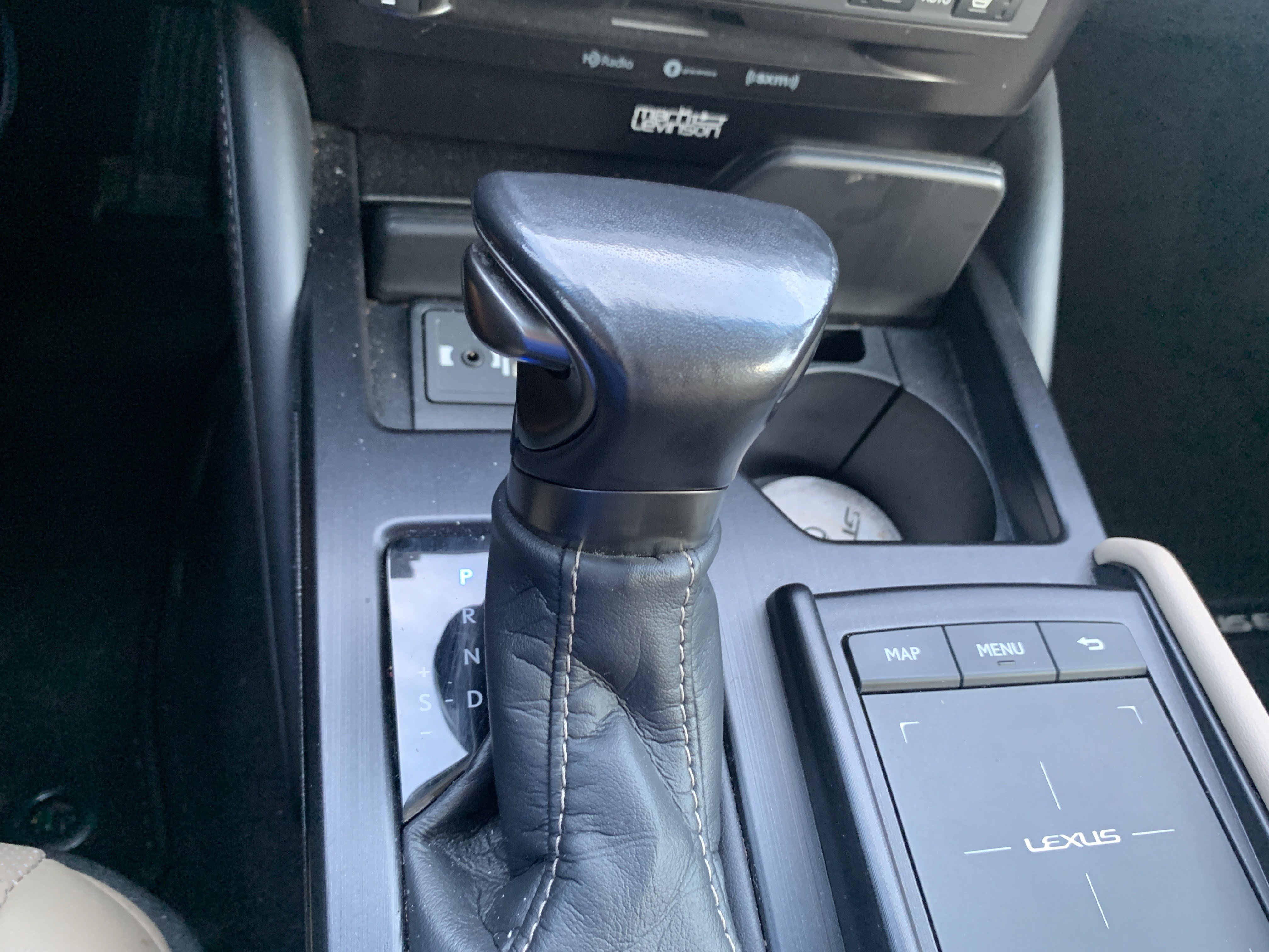 Used 2020 Lexus ES 300h w/ Premium Package FWD image 26
