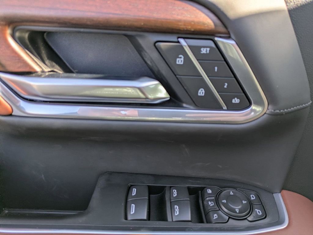 New 2026 GMC Sierra 3500 Denali Ultimate AWD/4WD image 14