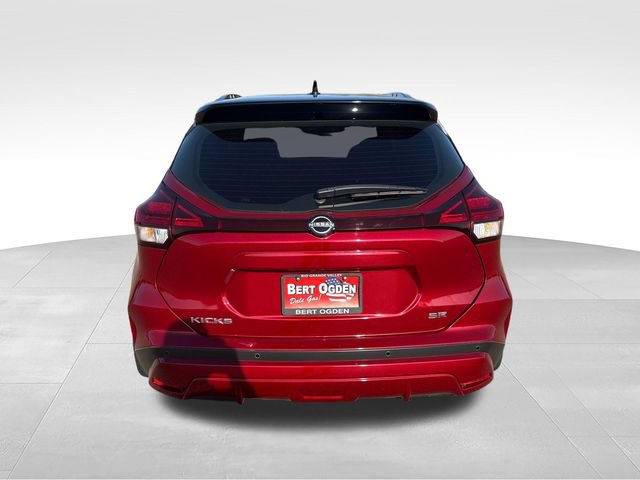 Certified 2024 Nissan Kicks SR w/ SR Premium Package FWD image 7
