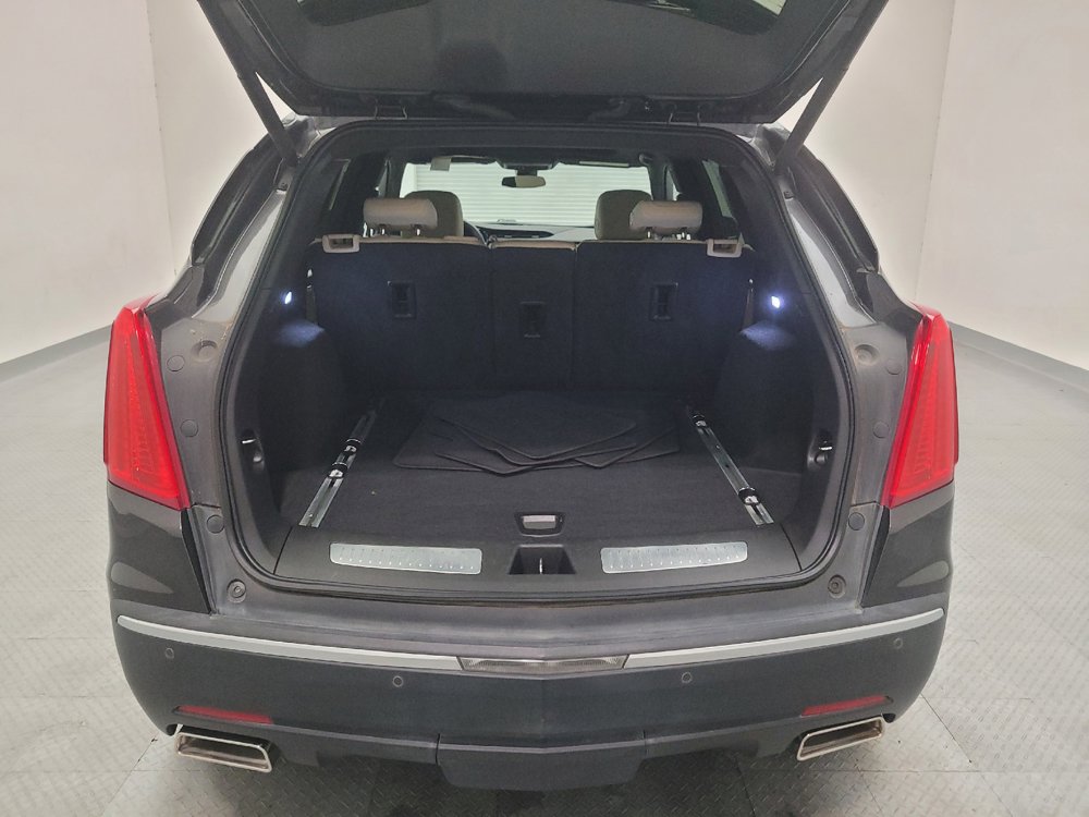 Used 2017 Cadillac XT5 Premium Luxury w/ LPO, Wheel Lock Package AWD/4WD image 29