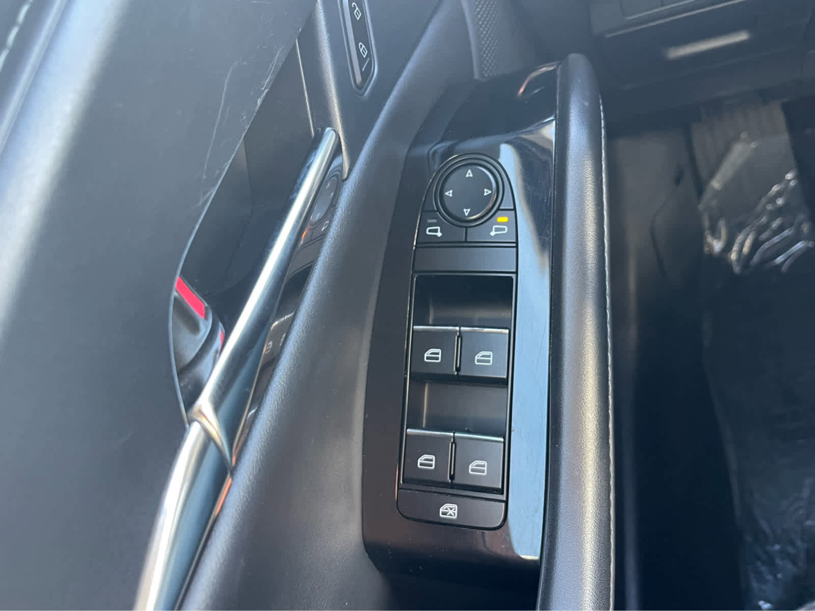 Used 2024 MAZDA CX-30 AWD 2.5 S w/ Preferred Package image 18