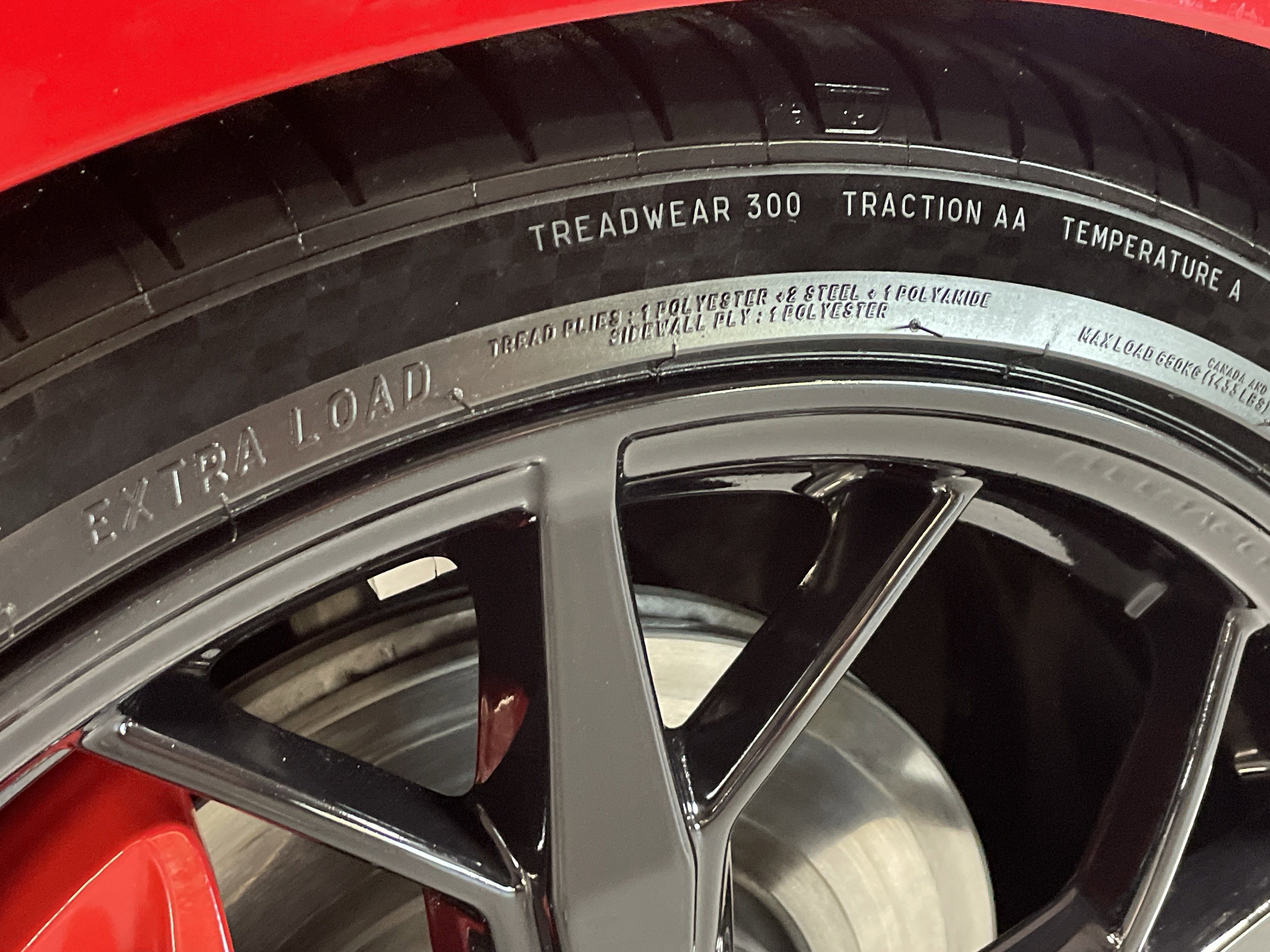 Used 2021 Chevrolet Corvette 1LT image 12