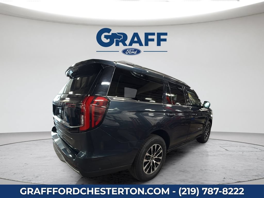 Used 2025 Ford Expedition Platinum AWD/4WD image 8