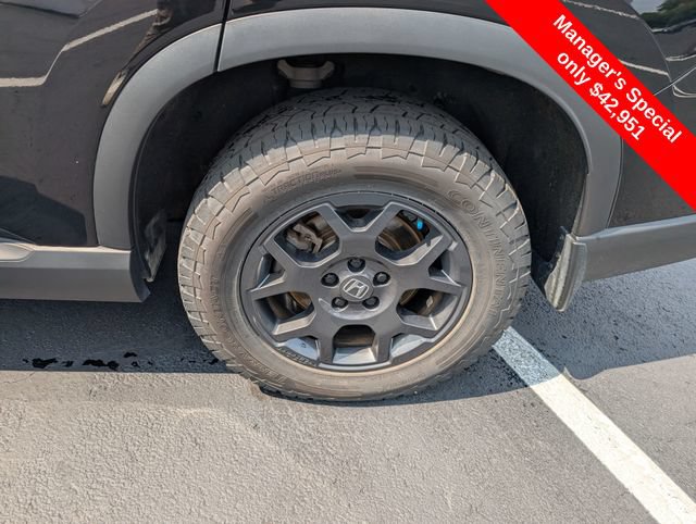 Used 2025 Honda Pilot TrailSport image 22