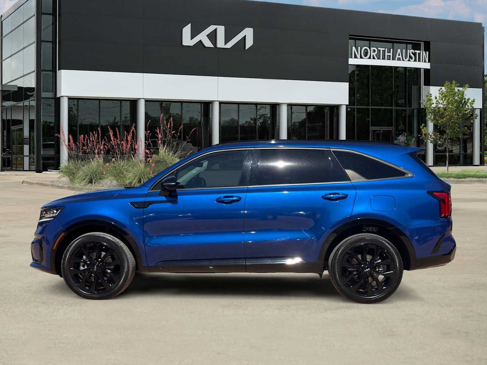 Certified 2023 Kia Sorento SX AWD/4WD image 6