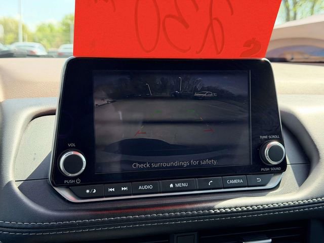 Used 2023 Nissan Rogue S image 20