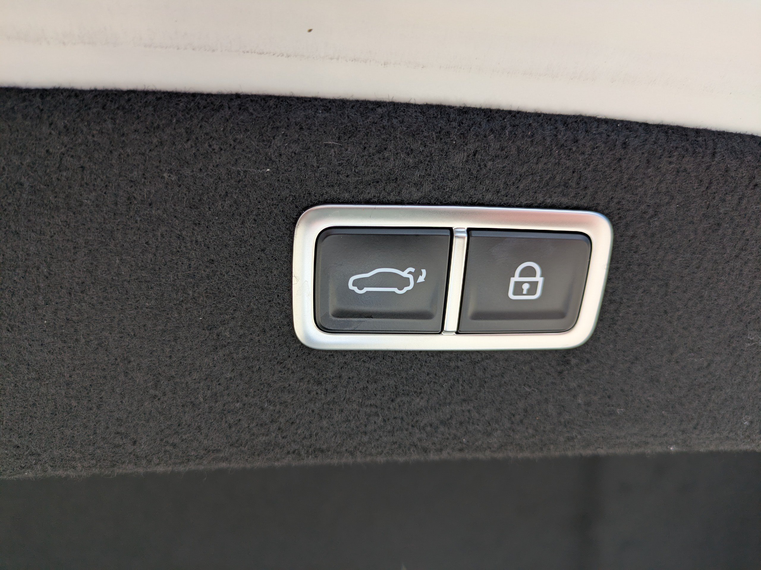 Certified 2024 Genesis G80 2.5T w/ Sport Prestige Package AWD/4WD image 12