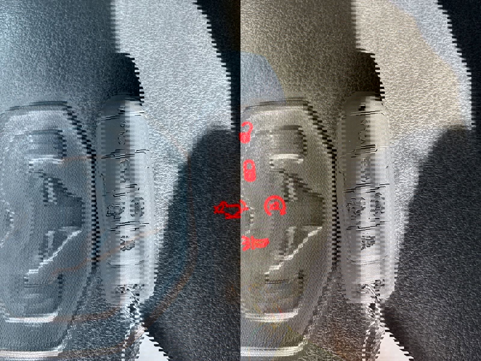 Used 2025 RAM 1500 Laramie w/ Sport Appearance Package image 32