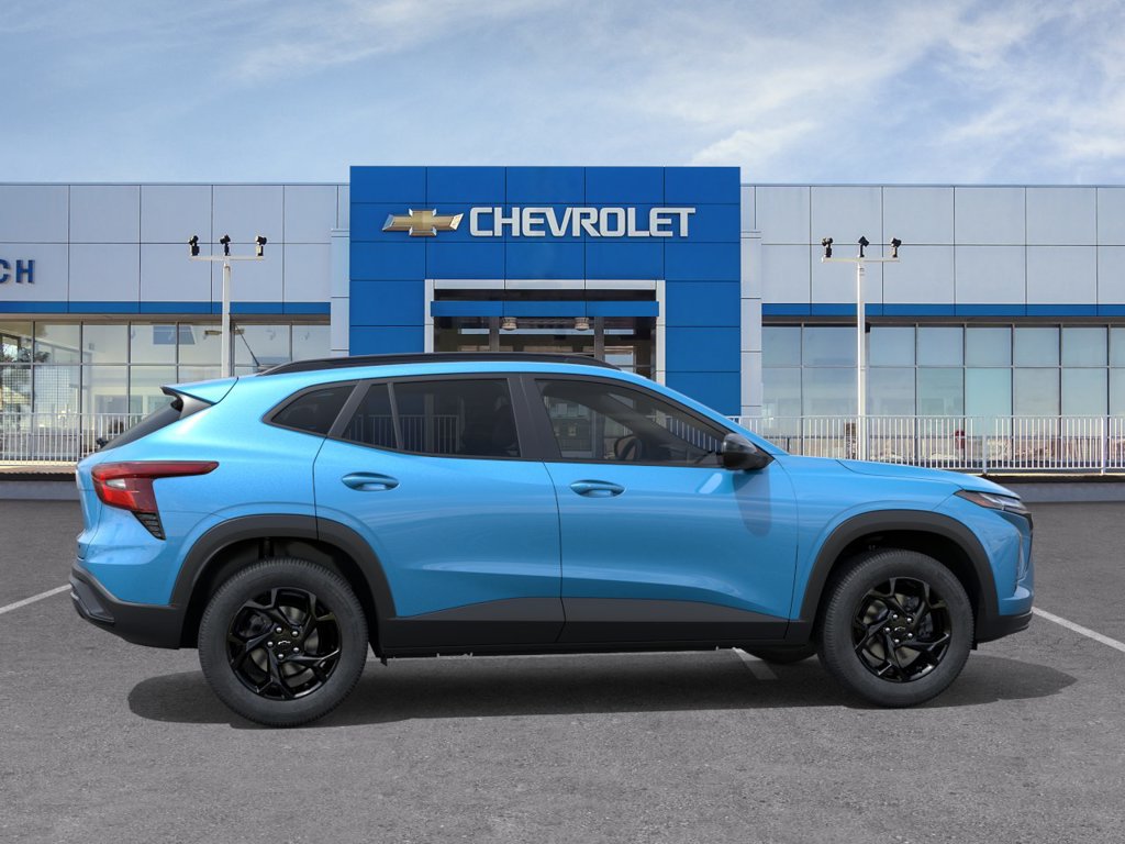New 2026 Chevrolet Trax LT w/ Driver Confidence Package FWD image 8