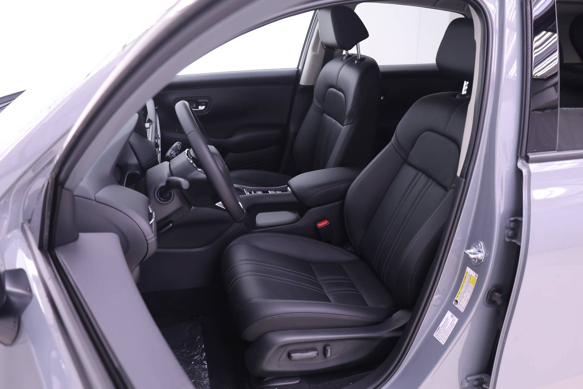 New 2027 Honda HR-V EX-L image 4