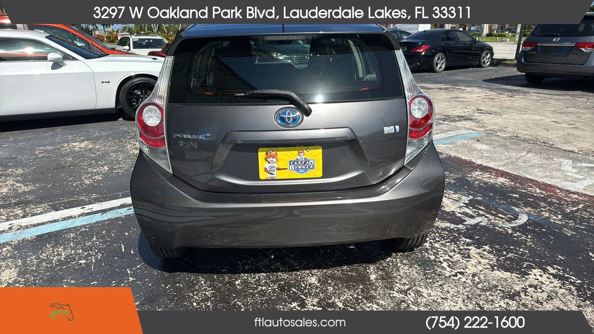 Used 2013 Toyota Prius C One FWD image 38