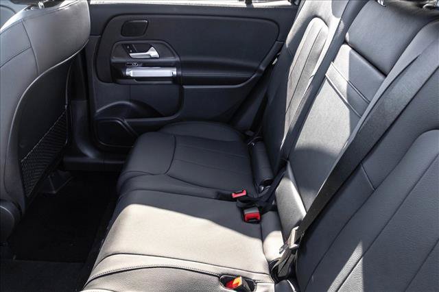 New 2026 Mercedes-Benz GLB 250 4MATIC image 23