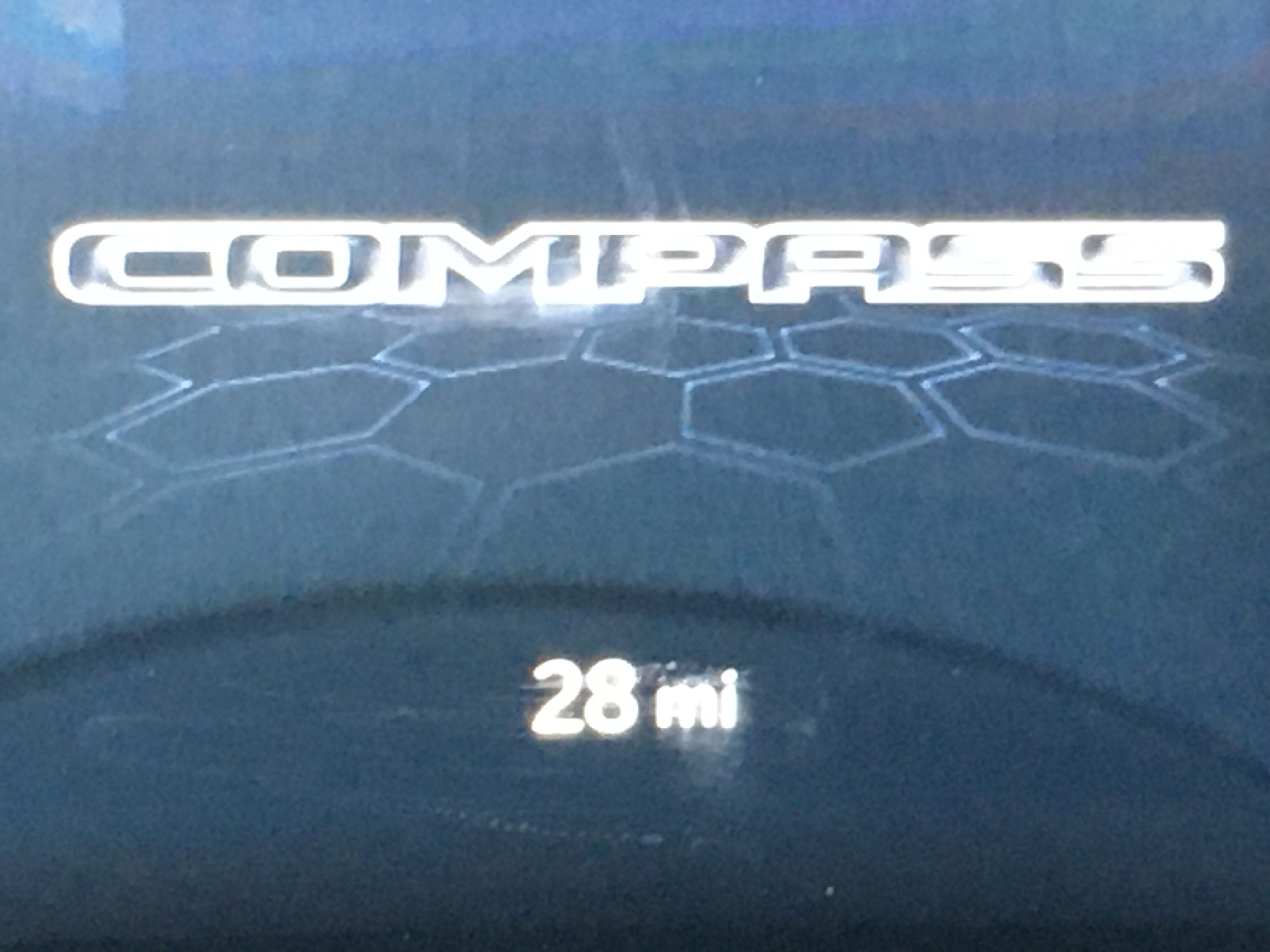 New 2026 Jeep Compass Latitude image 13