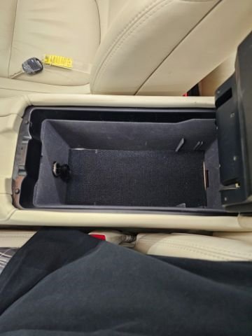 Used 2004 Lexus SC 430 Convertible image 25