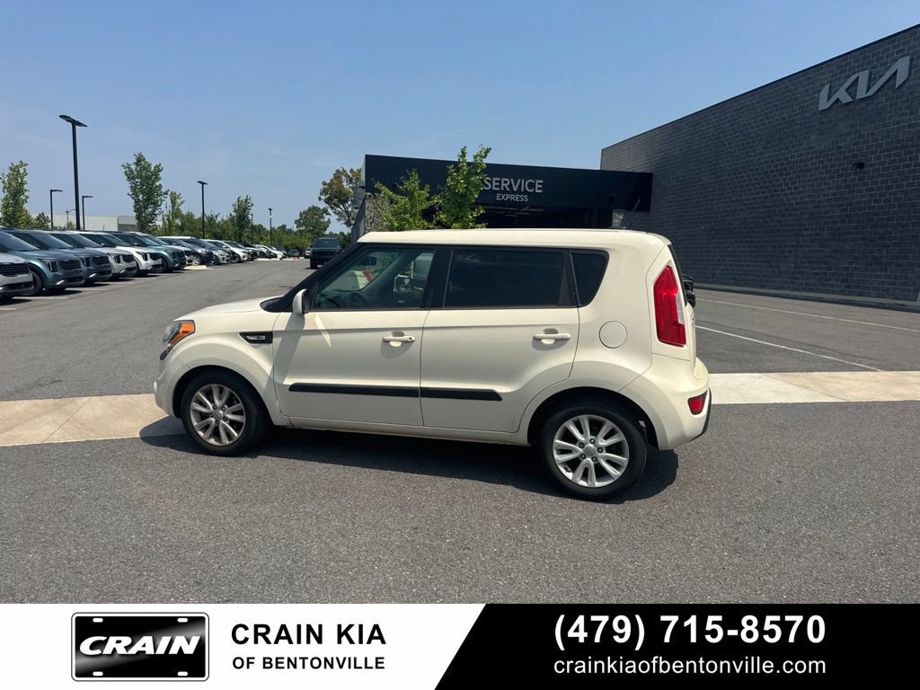 Used 2012 Kia Soul FWD image 12