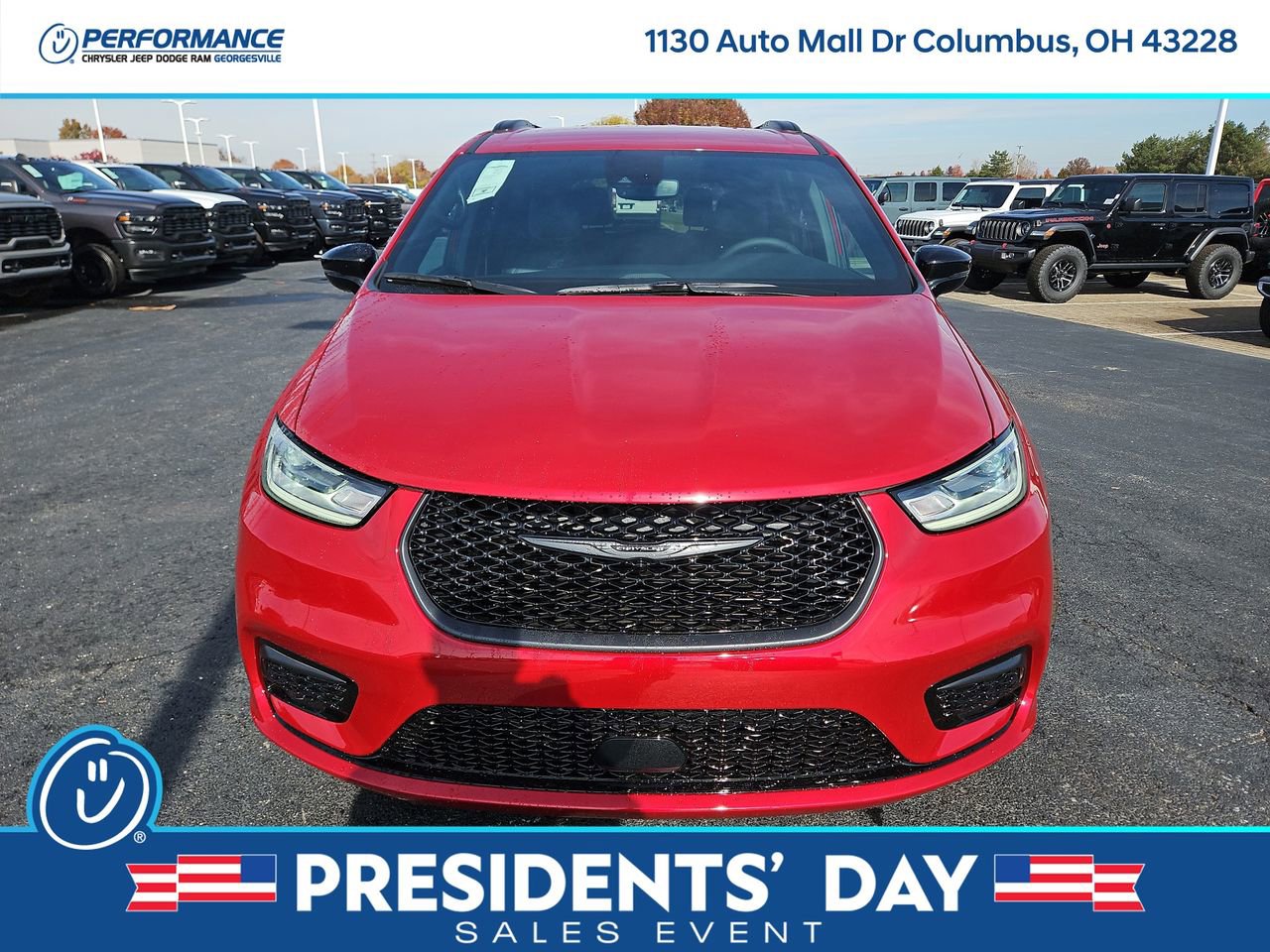 New 2026 Chrysler Pacifica Select image 2