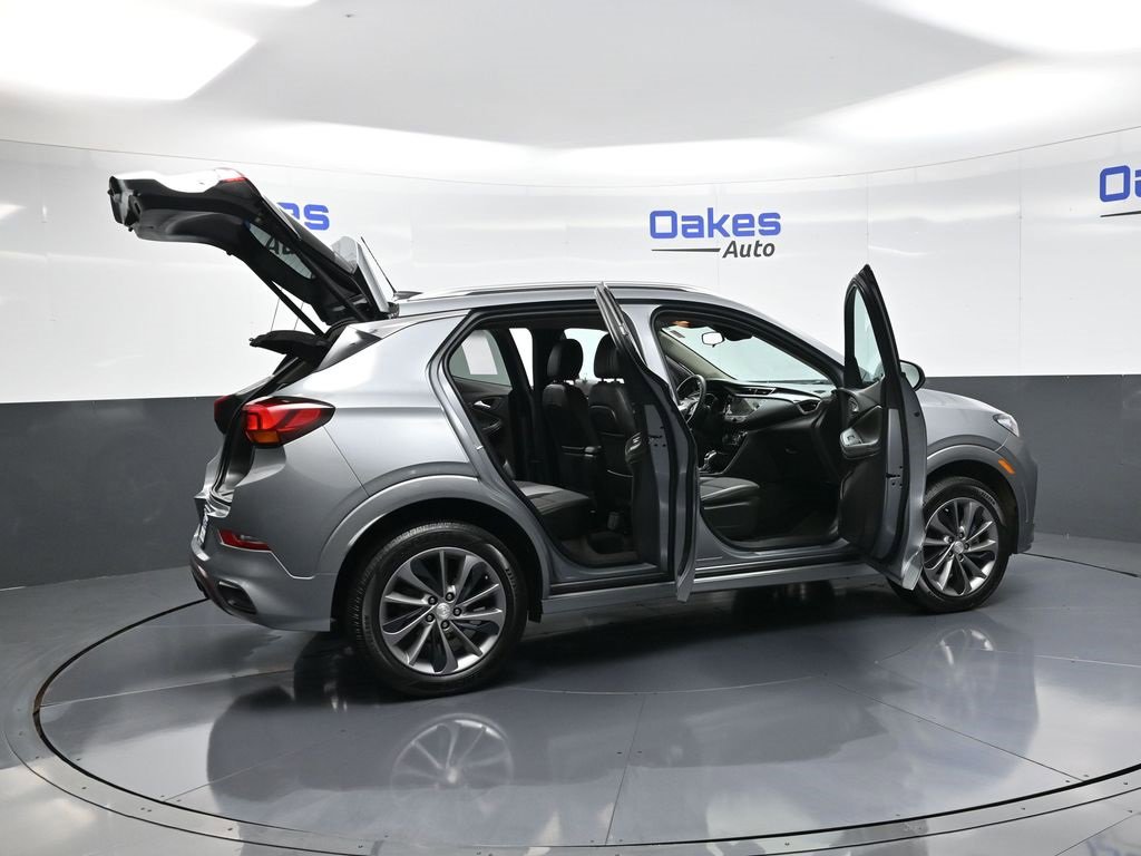 Used 2023 Buick Encore GX Select w/ Sport Touring Package image 53