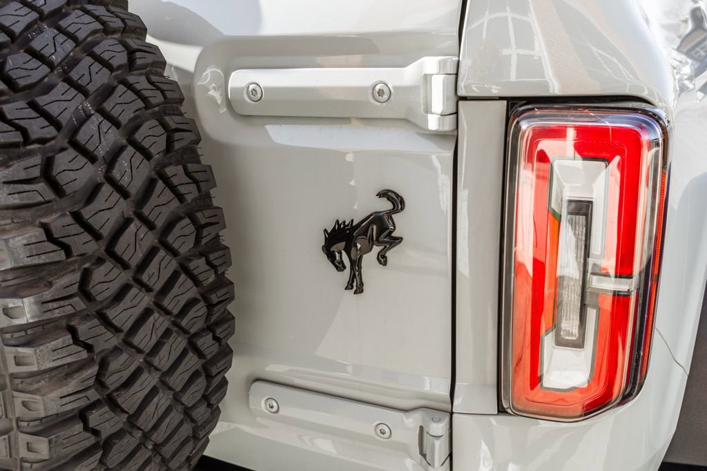 Used 2021 Ford Bronco First Edition AWD/4WD image 43