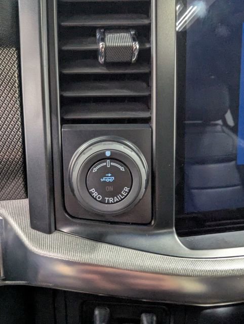 Certified 2022 Ford F150 Raptor w/ Equipment Group 801A High image 27