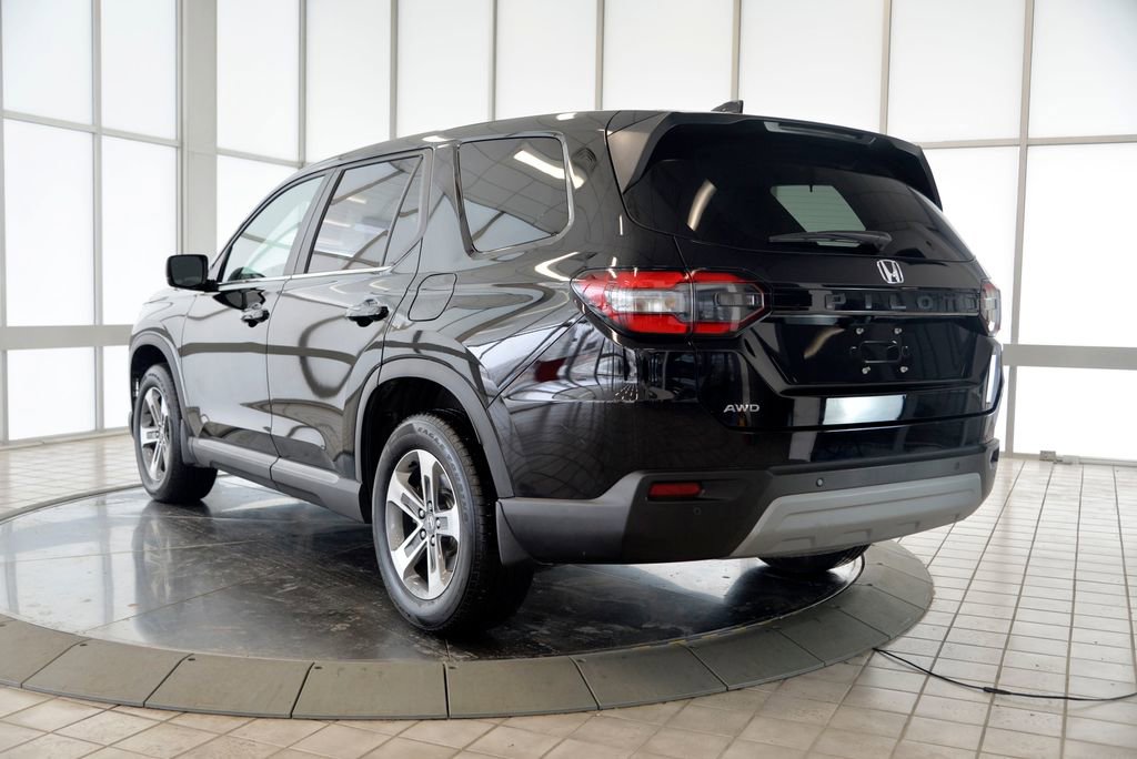Used 2023 Honda Pilot EX-L image 6