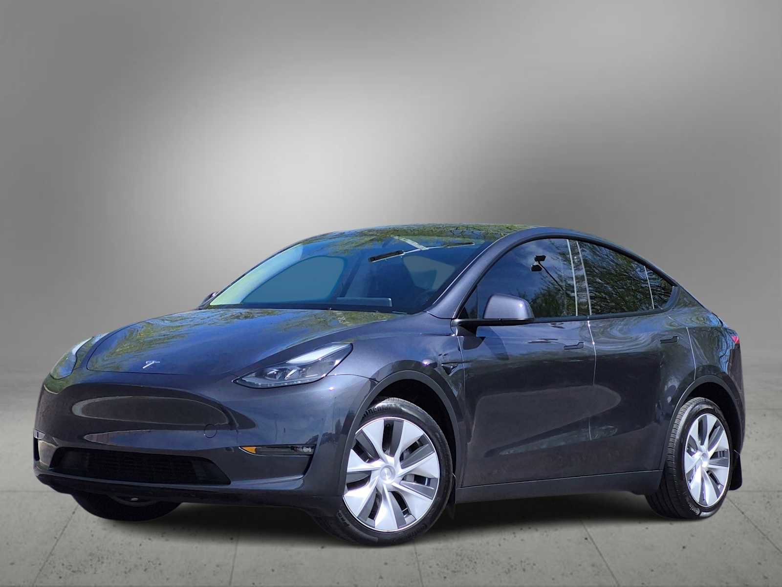 Used 2024 Tesla Model Y Long Range AWD/4WD video 1