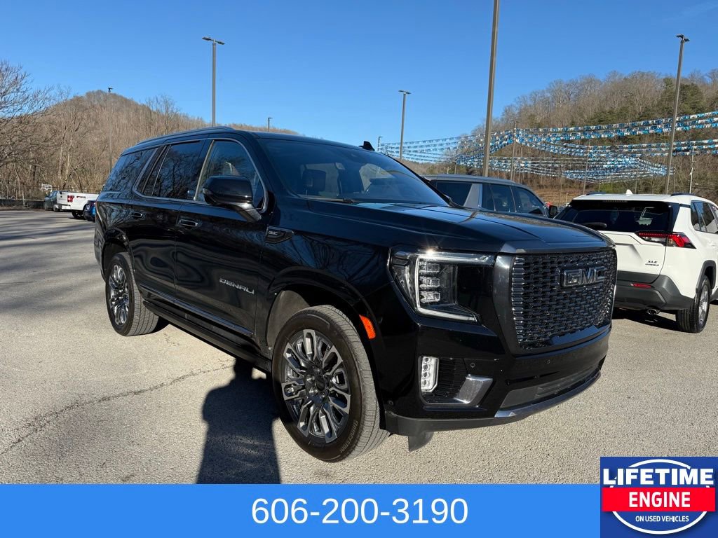 Used 2023 GMC Yukon Denali Ultimate AWD/4WD image 4