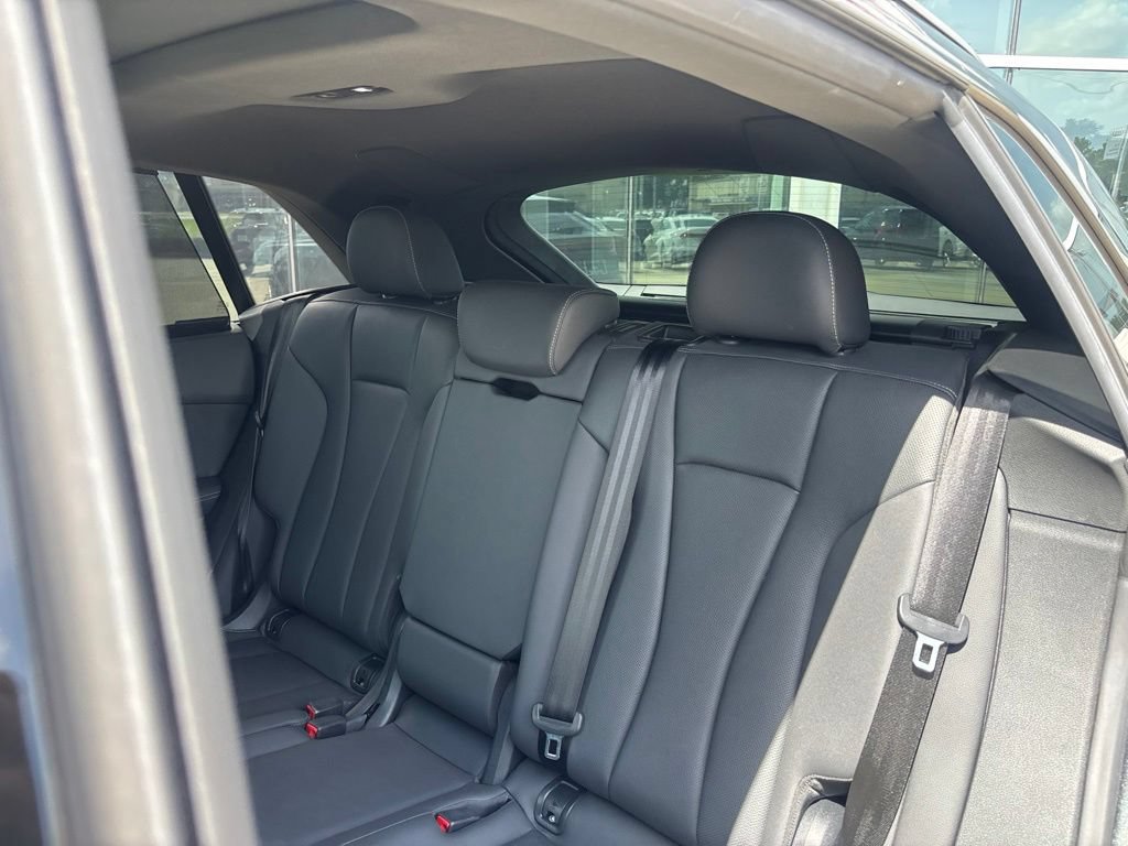 Used 2023 Audi Q8 Prestige w/ Prestige Package AWD/4WD image 12