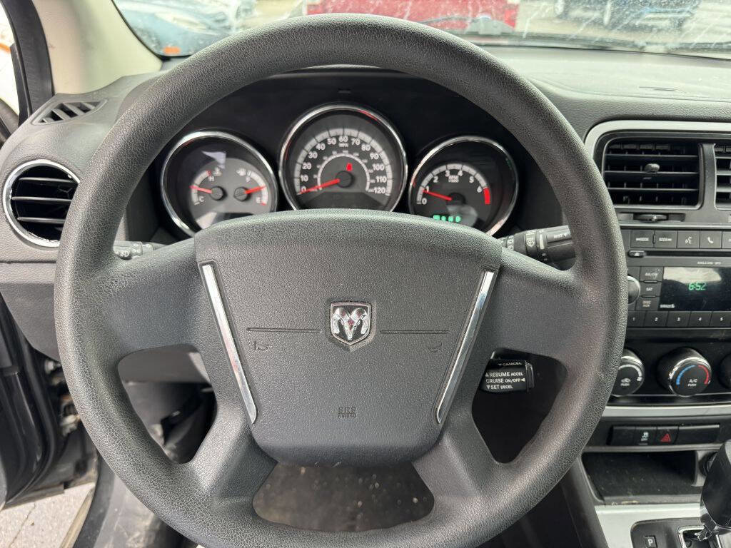 Used 2011 Dodge Caliber Mainstreet image 10