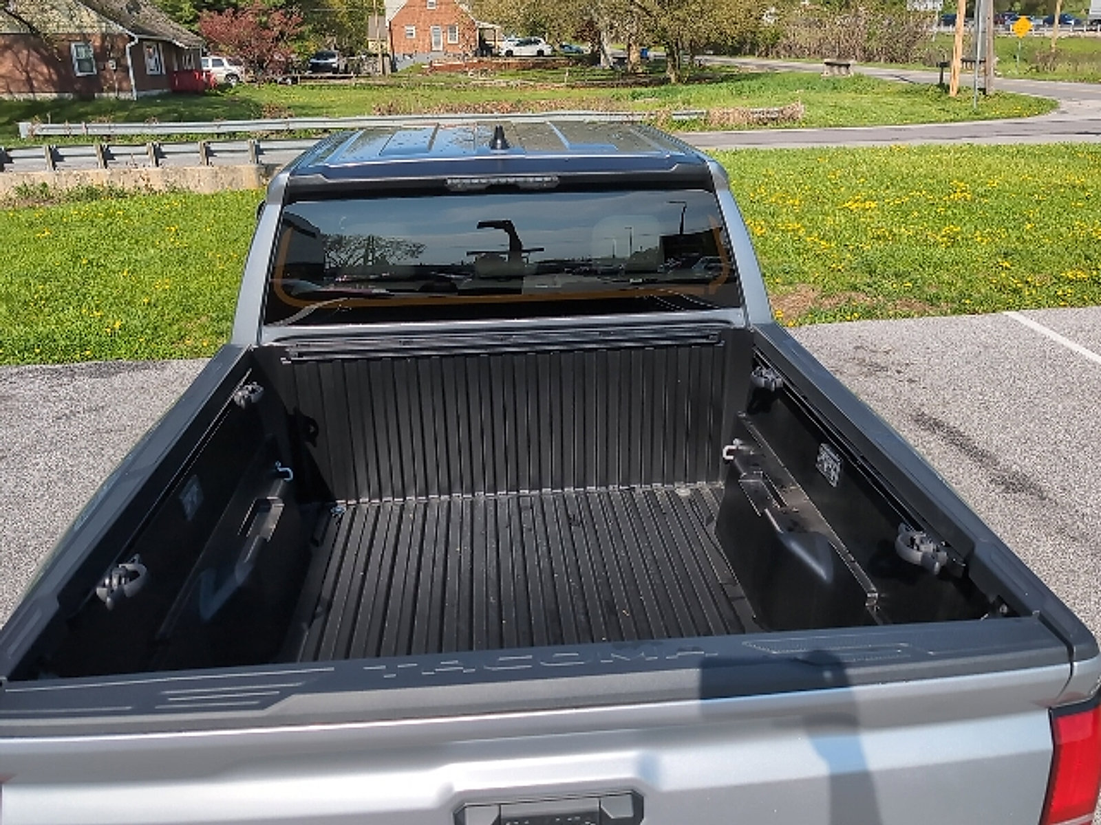 Used 2026 Toyota Tacoma SR5 image 14