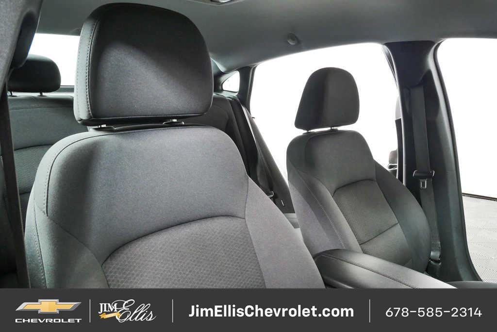 Used 2025 Chevrolet Malibu LT FWD image 21