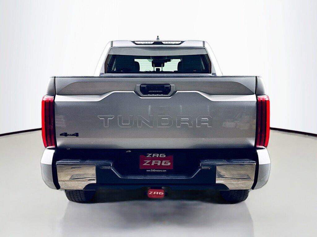 Used 2022 Toyota Tundra SR5 image 4