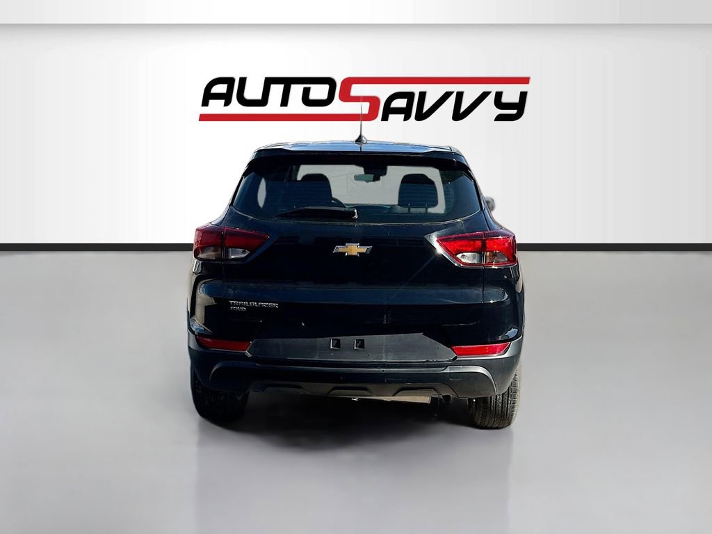 Used 2023 Chevrolet TrailBlazer LS image 6