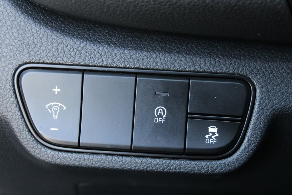 New 2026 Kia Seltos S FWD image 23
