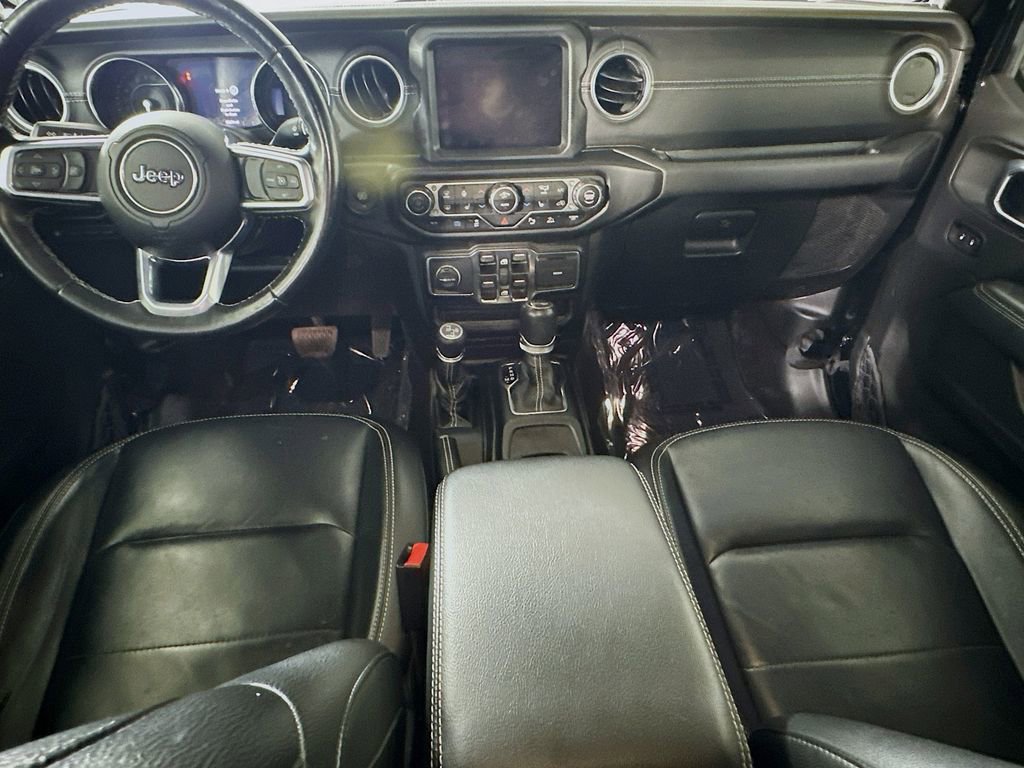 Used 2021 Jeep Wrangler Unlimited Sahara w/ Cold Weather Group AWD/4WD image 16