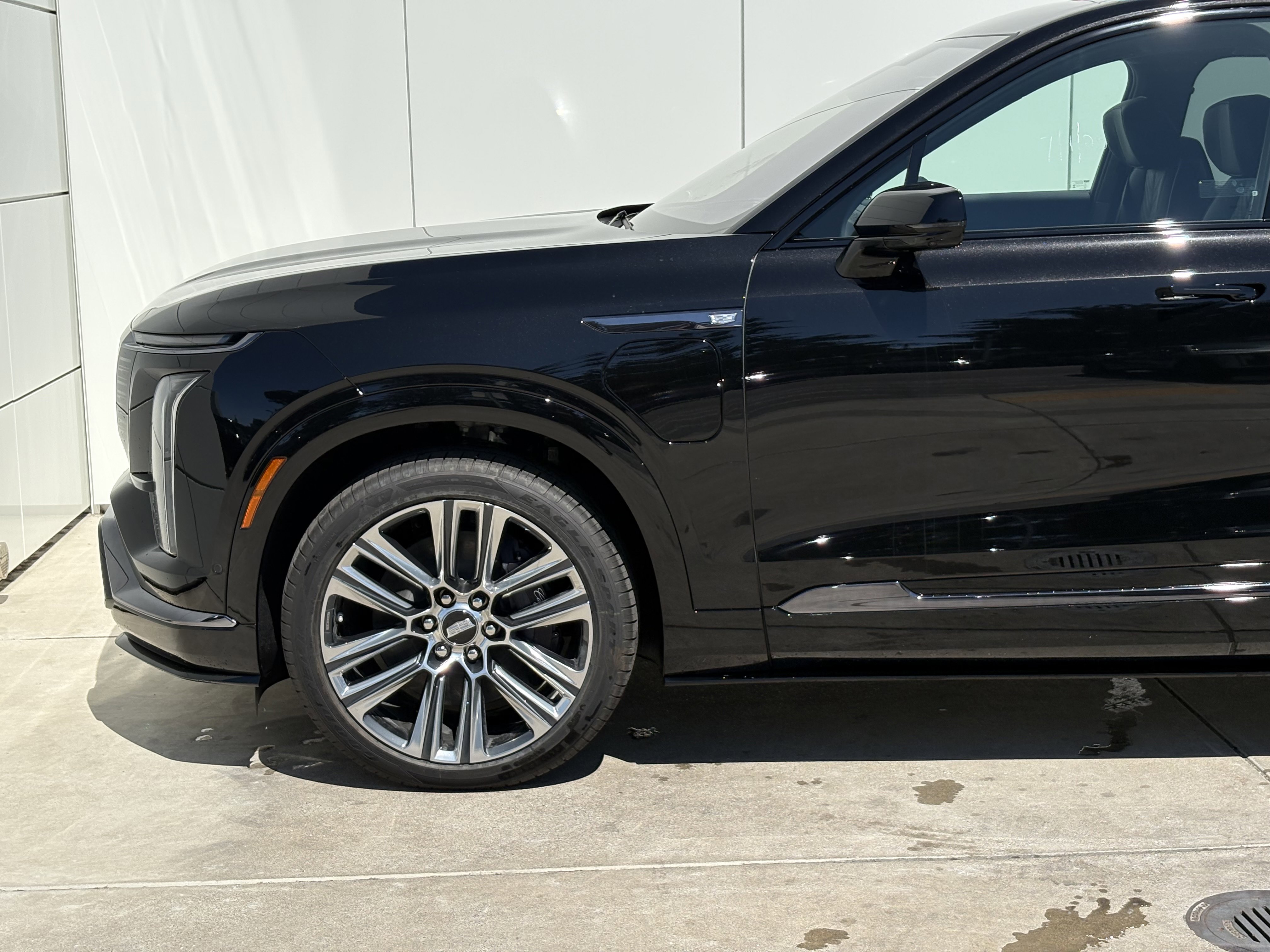 New 2026 Cadillac Vistiq Platinum image 5