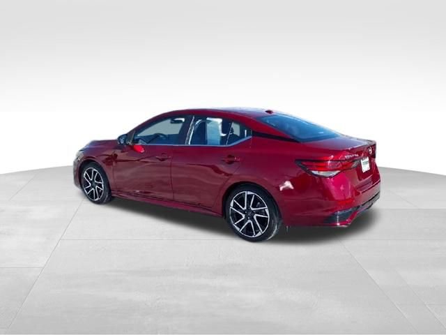 Used 2025 Nissan Sentra SR image 8