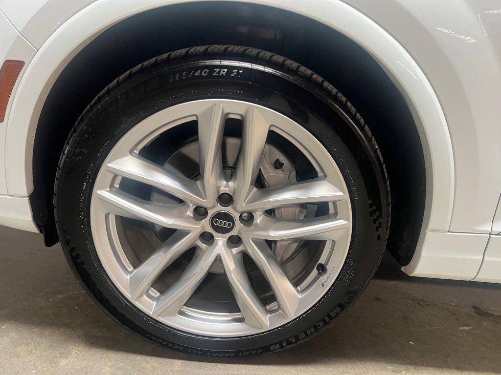 Used 2018 Audi Q7 3.0T Prestige image 14