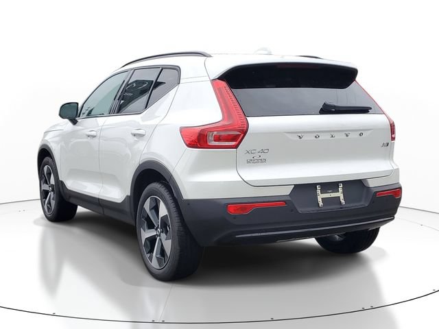 New 2026 Volvo XC40 B5 Plus w/ Protection Package Premier AWD/4WD image 3