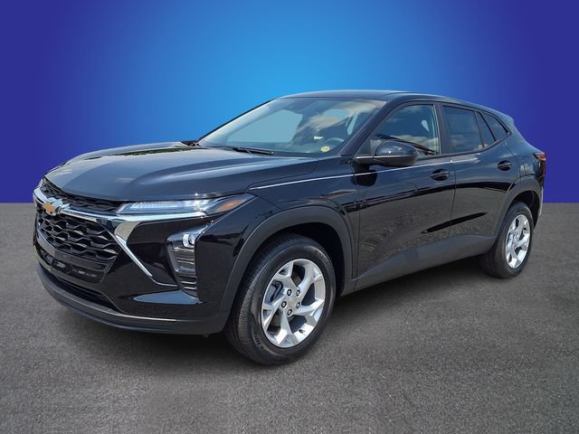 New 2026 Chevrolet Trax LS w/ LS Convenience Package FWD image 2