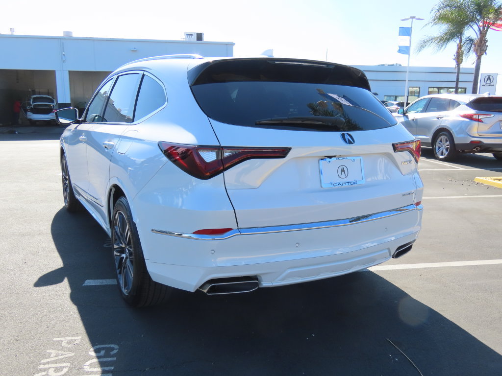 New 2026 Acura MDX w/ Advance Package AWD/4WD image 9