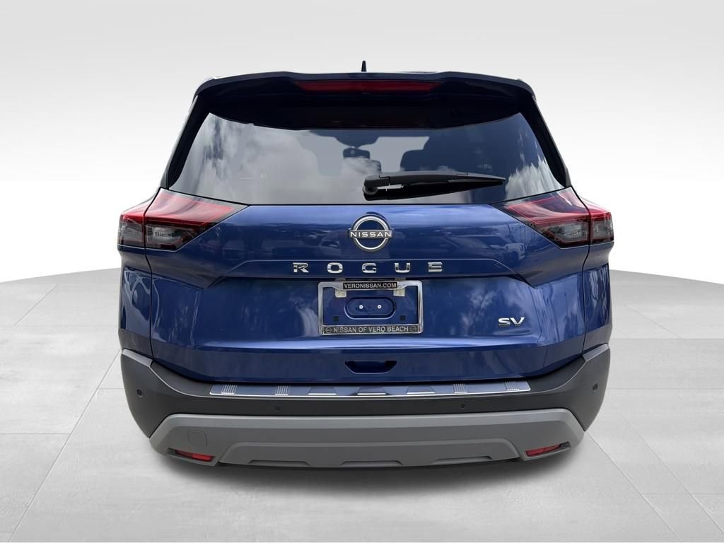 Certified 2023 Nissan Rogue SV image 7