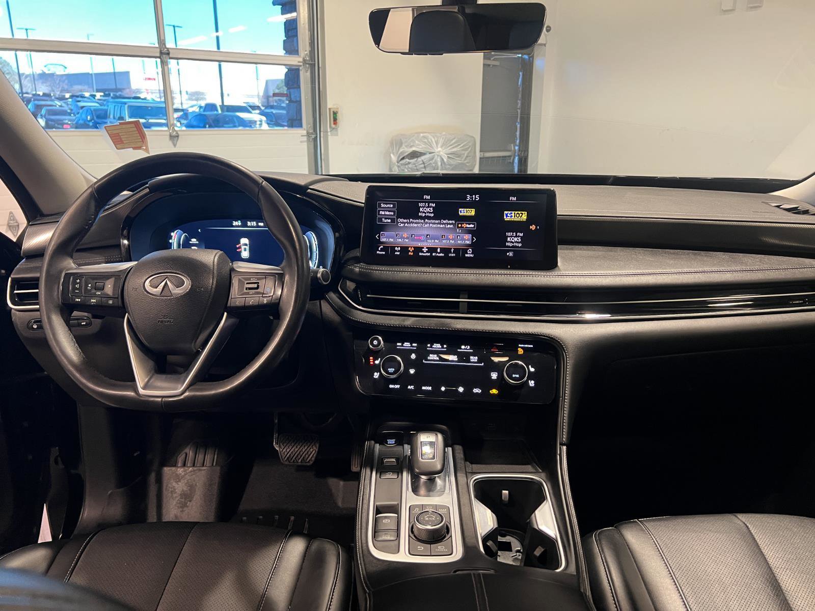 Used 2024 INFINITI QX60 Luxe image 32