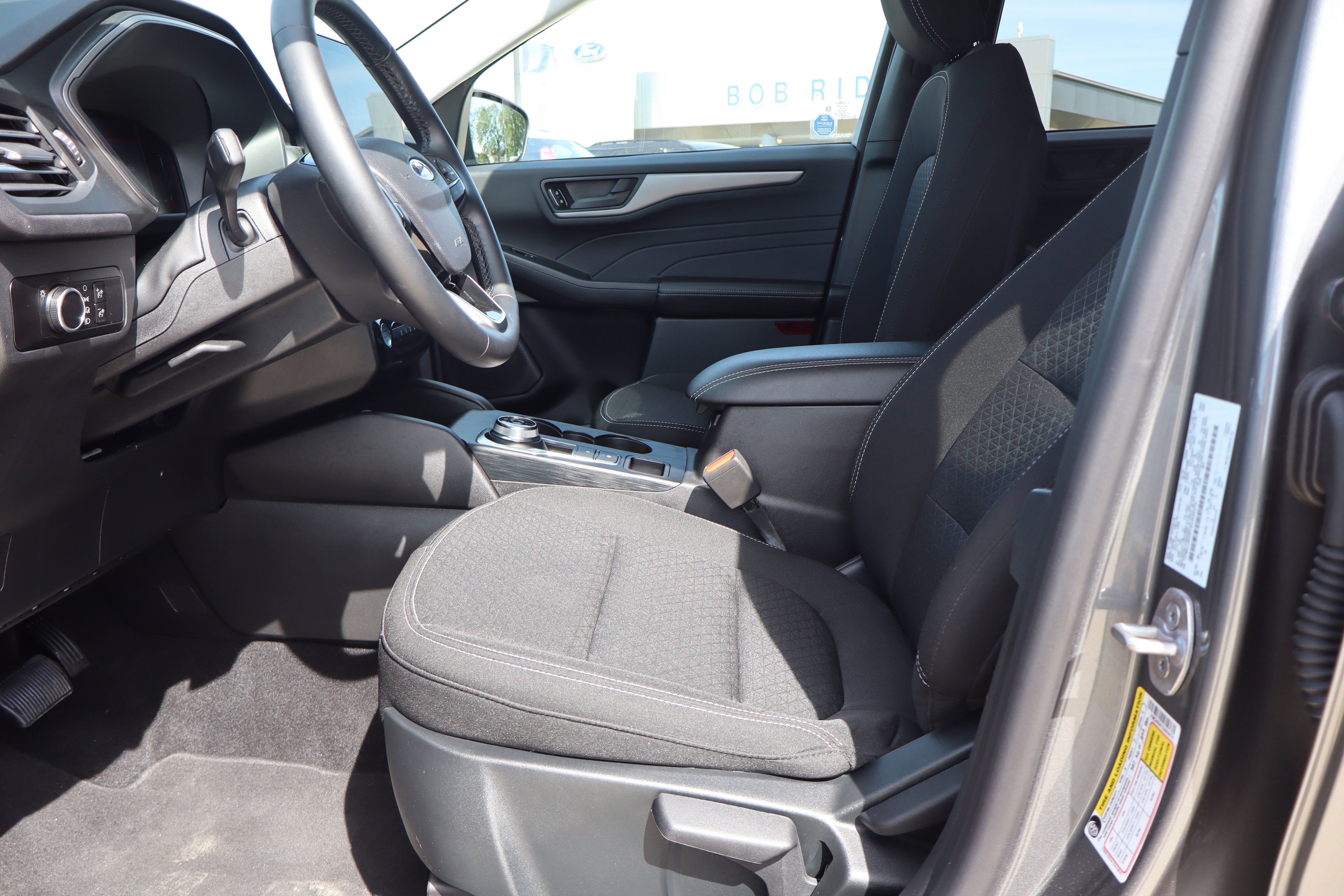 Used 2025 Ford Escape Active w/ Tech Pack #1 image 9