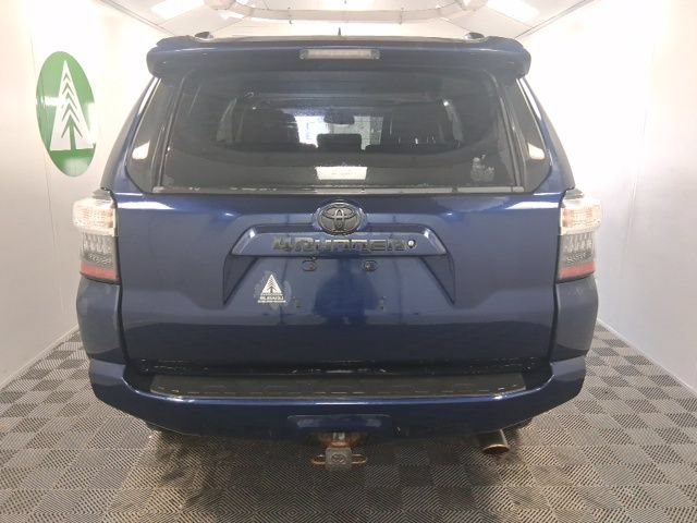 Used 2015 Toyota 4Runner SR5 Premium AWD/4WD image 5
